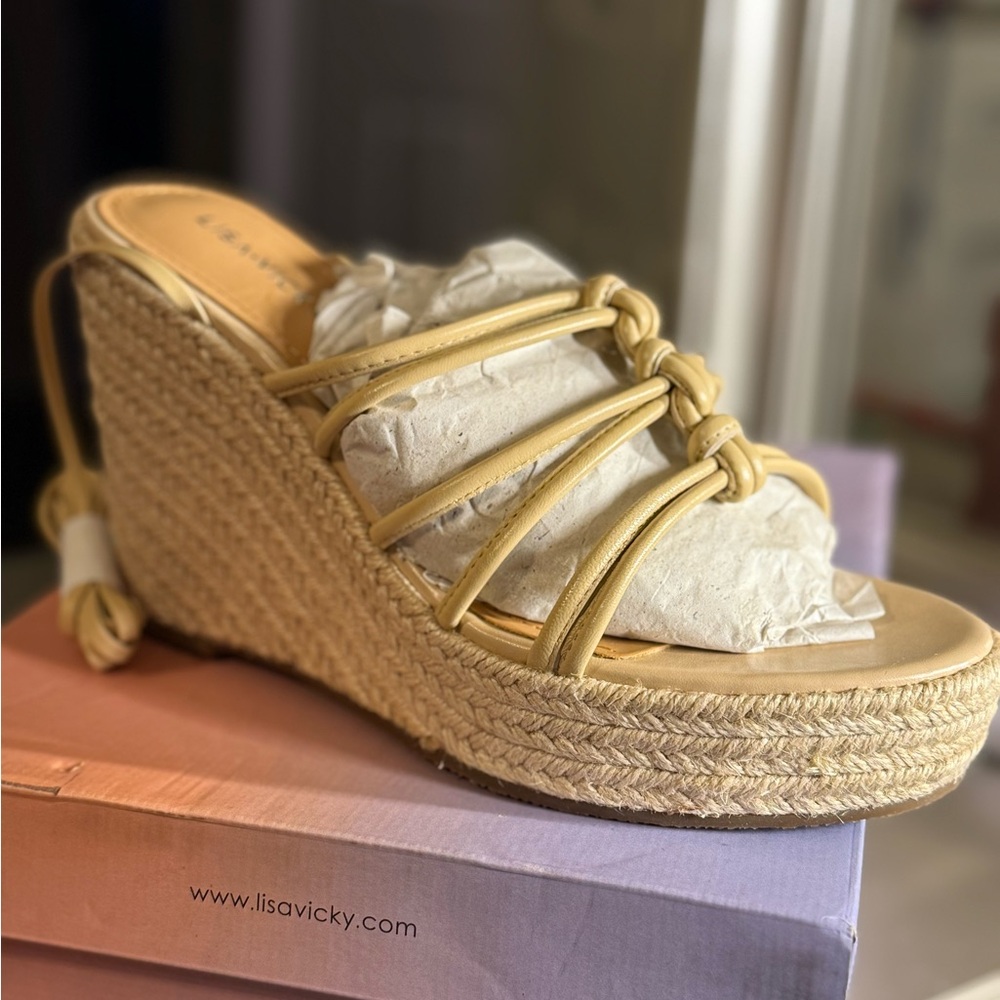 Women's Tan Wedge Sandals